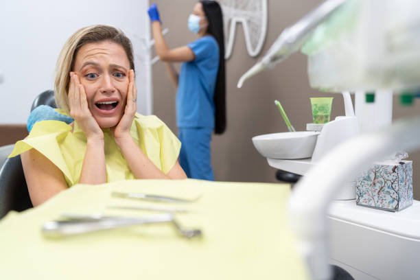 Best Emergency Tooth Extraction in Downey, CA